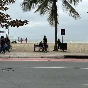 Na Quadra Mar Balneário Camboriú